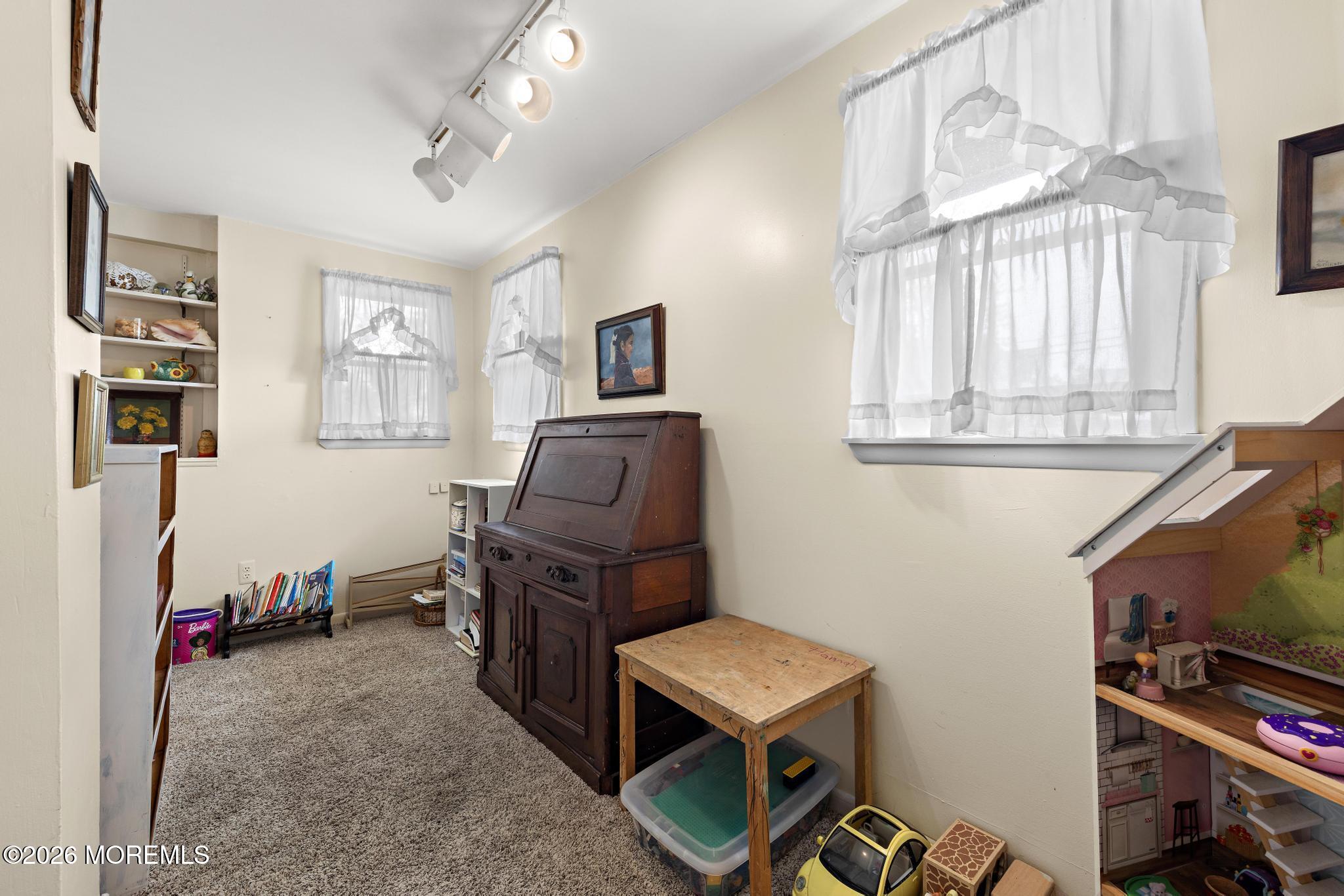 108 Clay Street Tuckerton NJ 08087