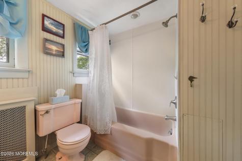 108 Clay Street Tuckerton NJ 08087
