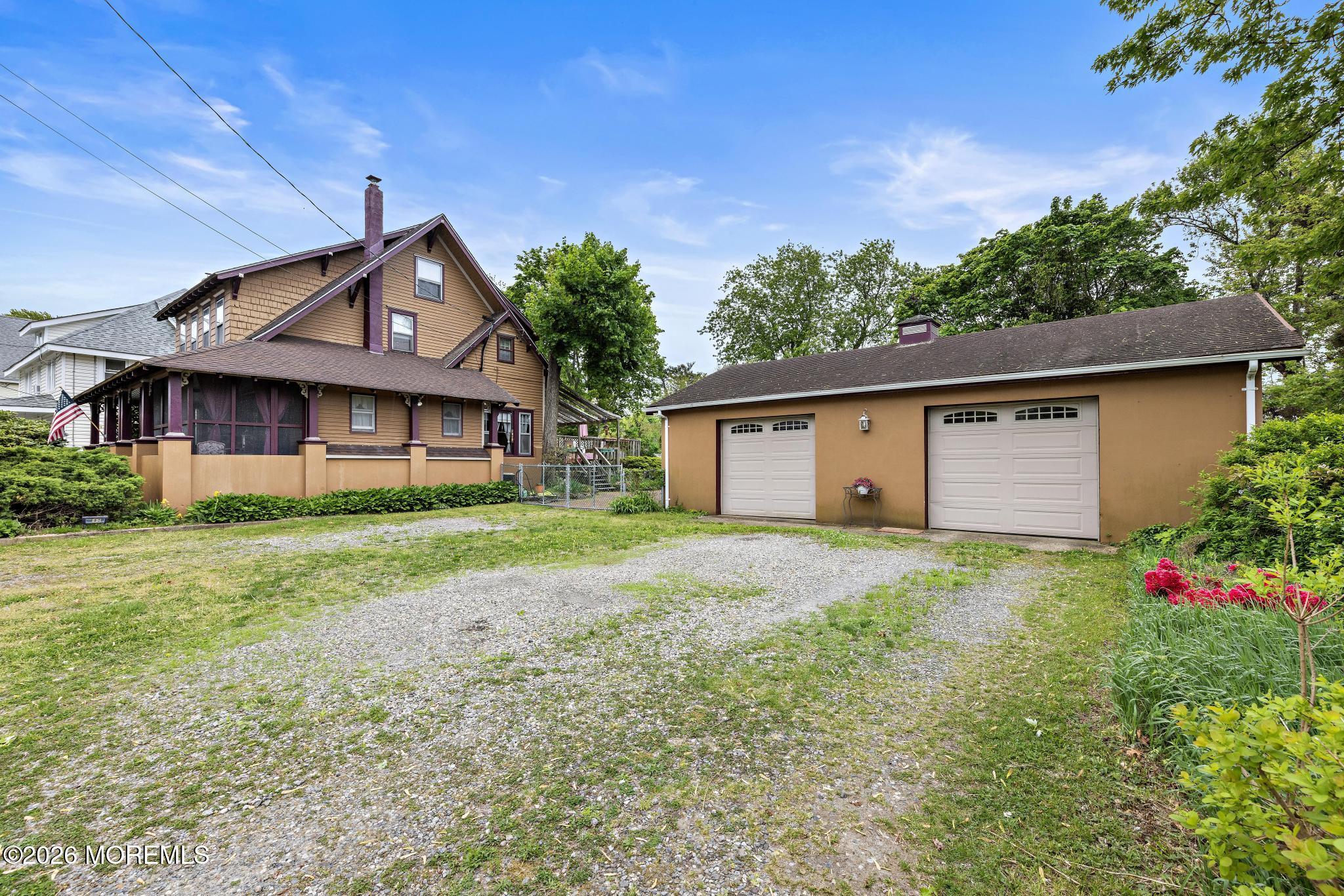108 Clay Street Tuckerton NJ 08087