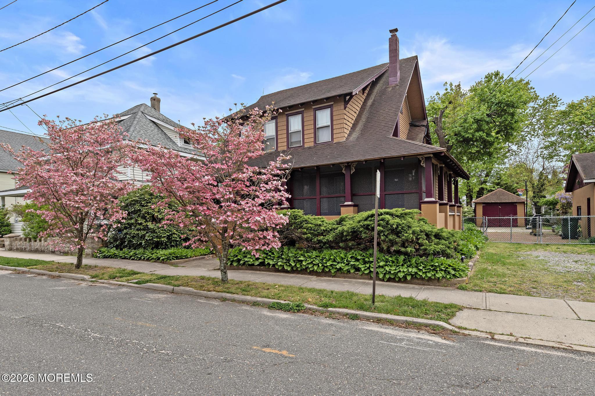 108 Clay Street Tuckerton NJ 08087