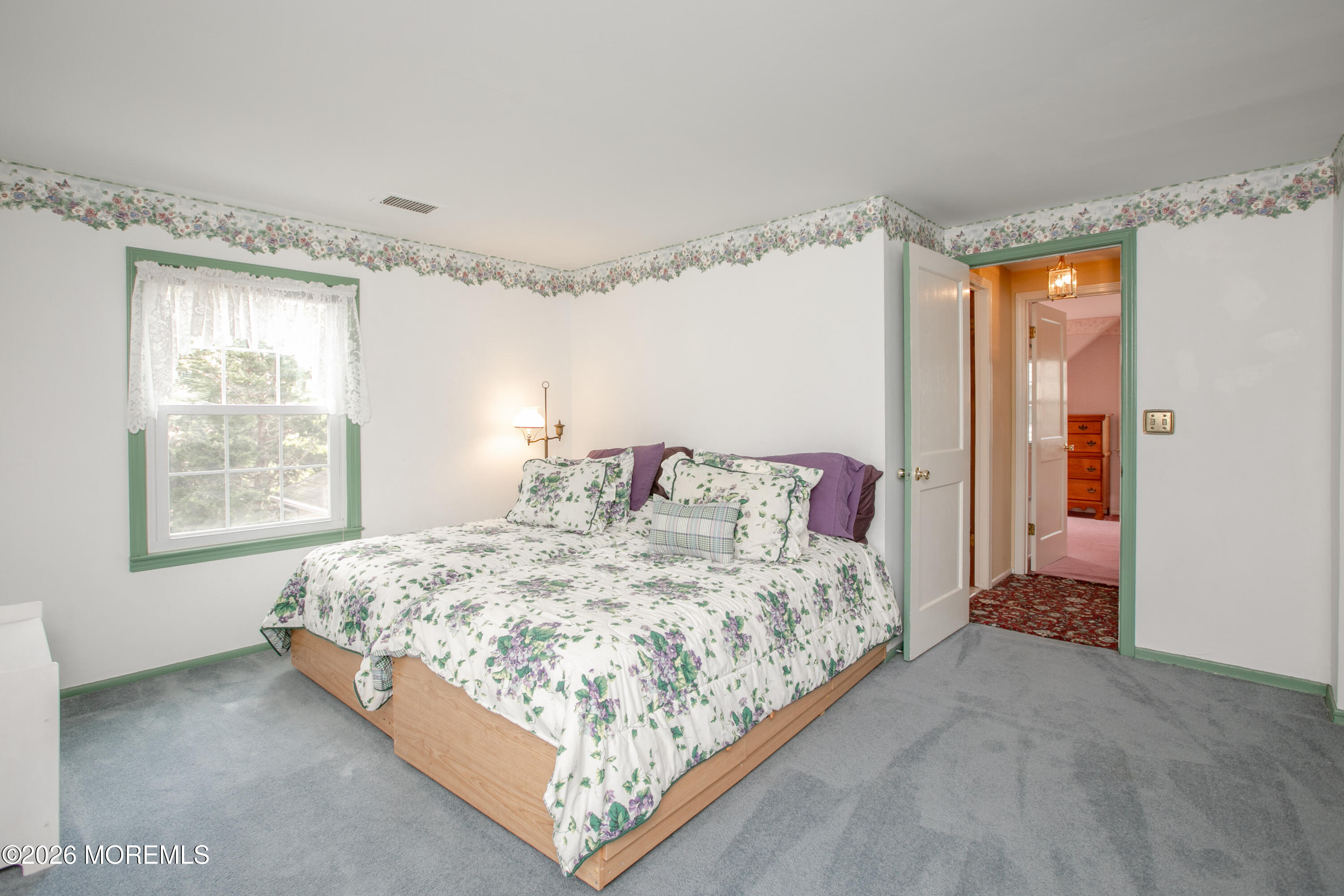 75 Lakeview Drive Allentown NJ 08501