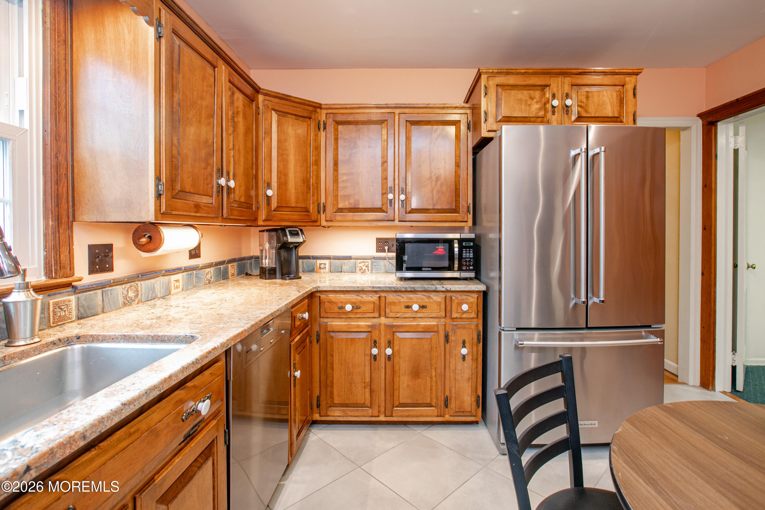 75 Lakeview Drive Allentown NJ 08501