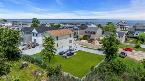 916 2nd Street Union Beach NJ 07735