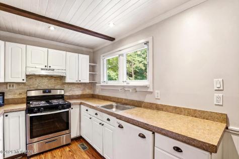 1410 Jeffrey Street Lakewood NJ 08701