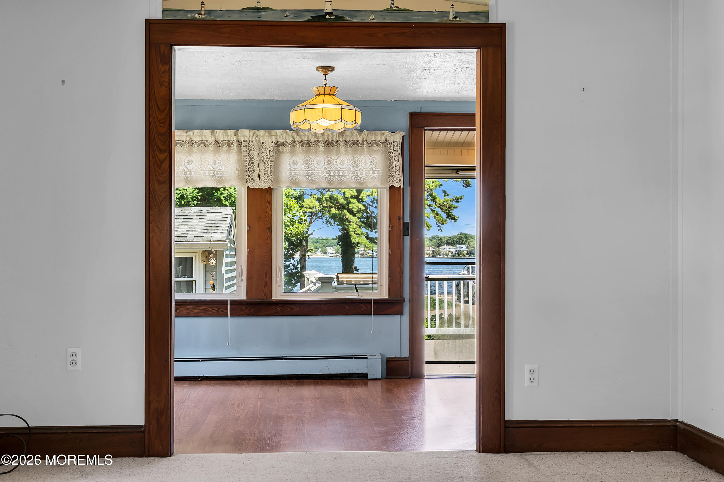 906 Lincoln Avenue Pine Beach NJ 08741