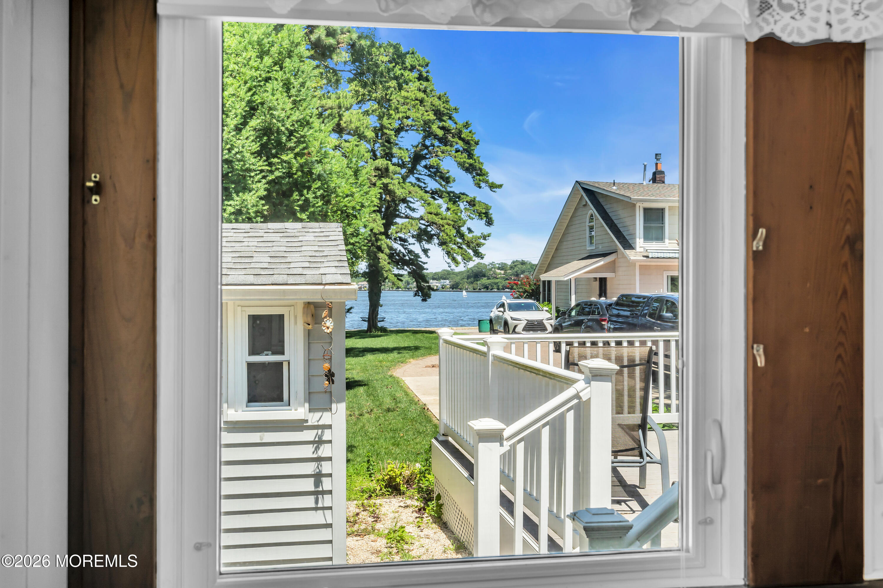 906 Lincoln Avenue Pine Beach NJ 08741
