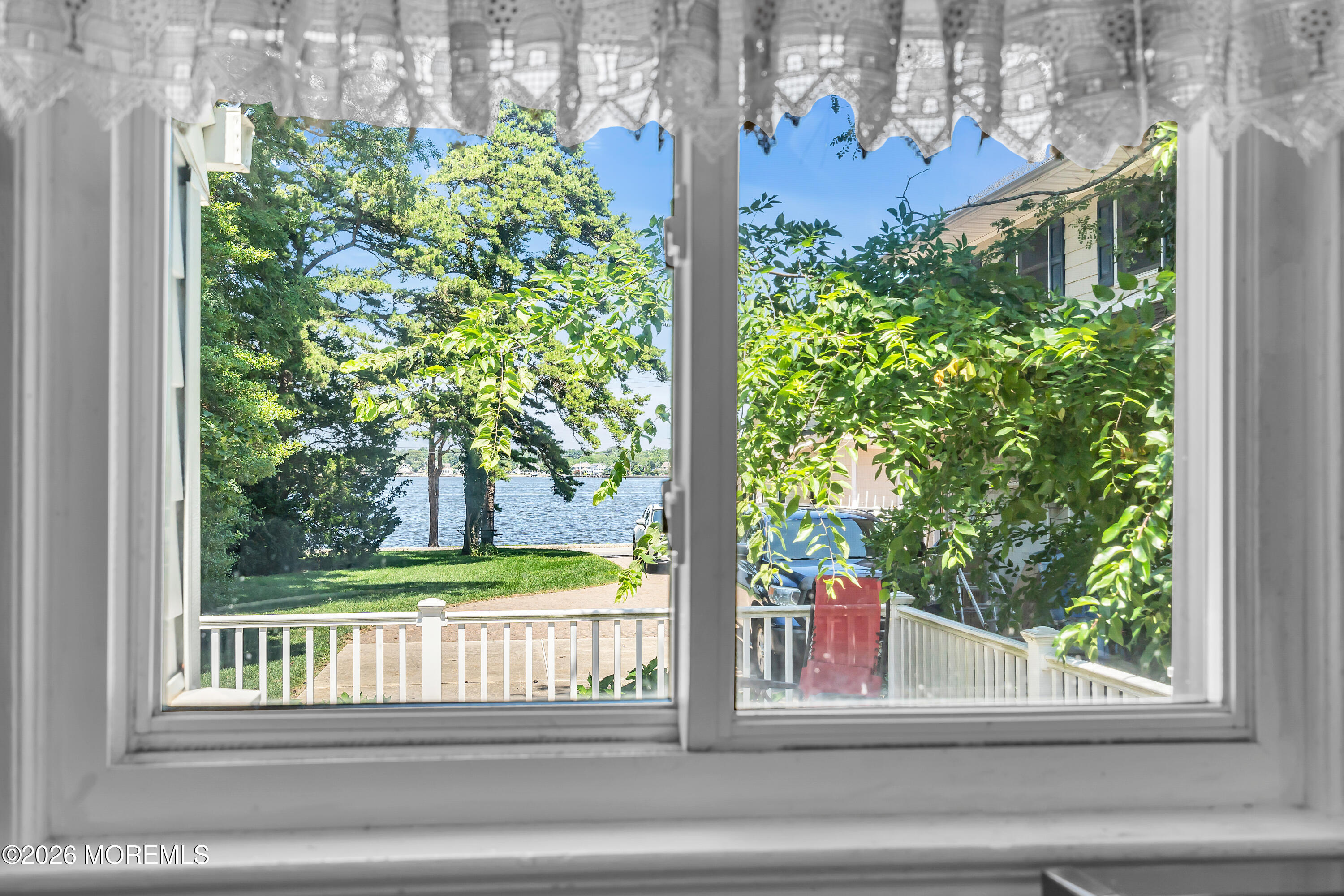 906 Lincoln Avenue Pine Beach NJ 08741