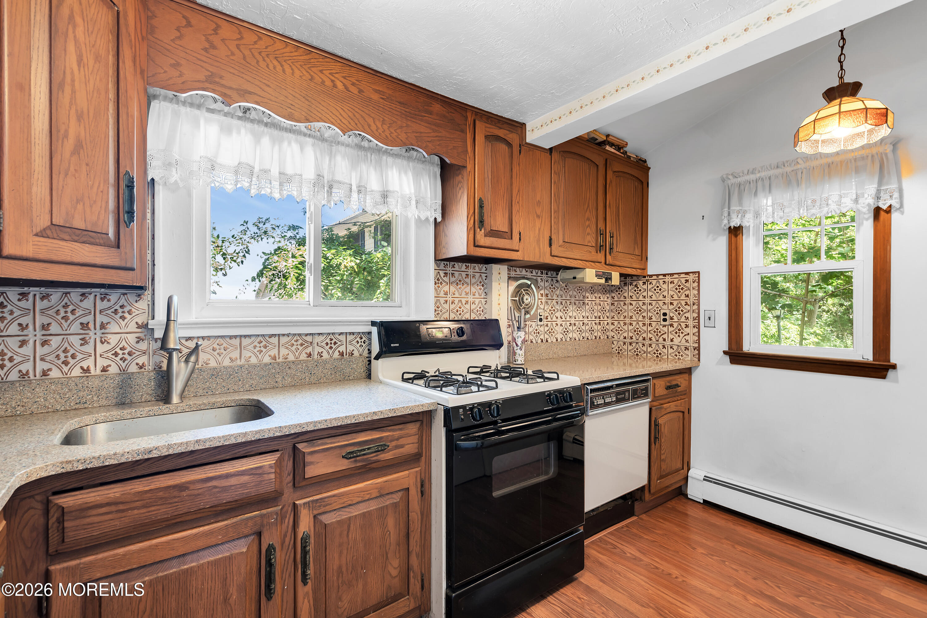 906 Lincoln Avenue Pine Beach NJ 08741