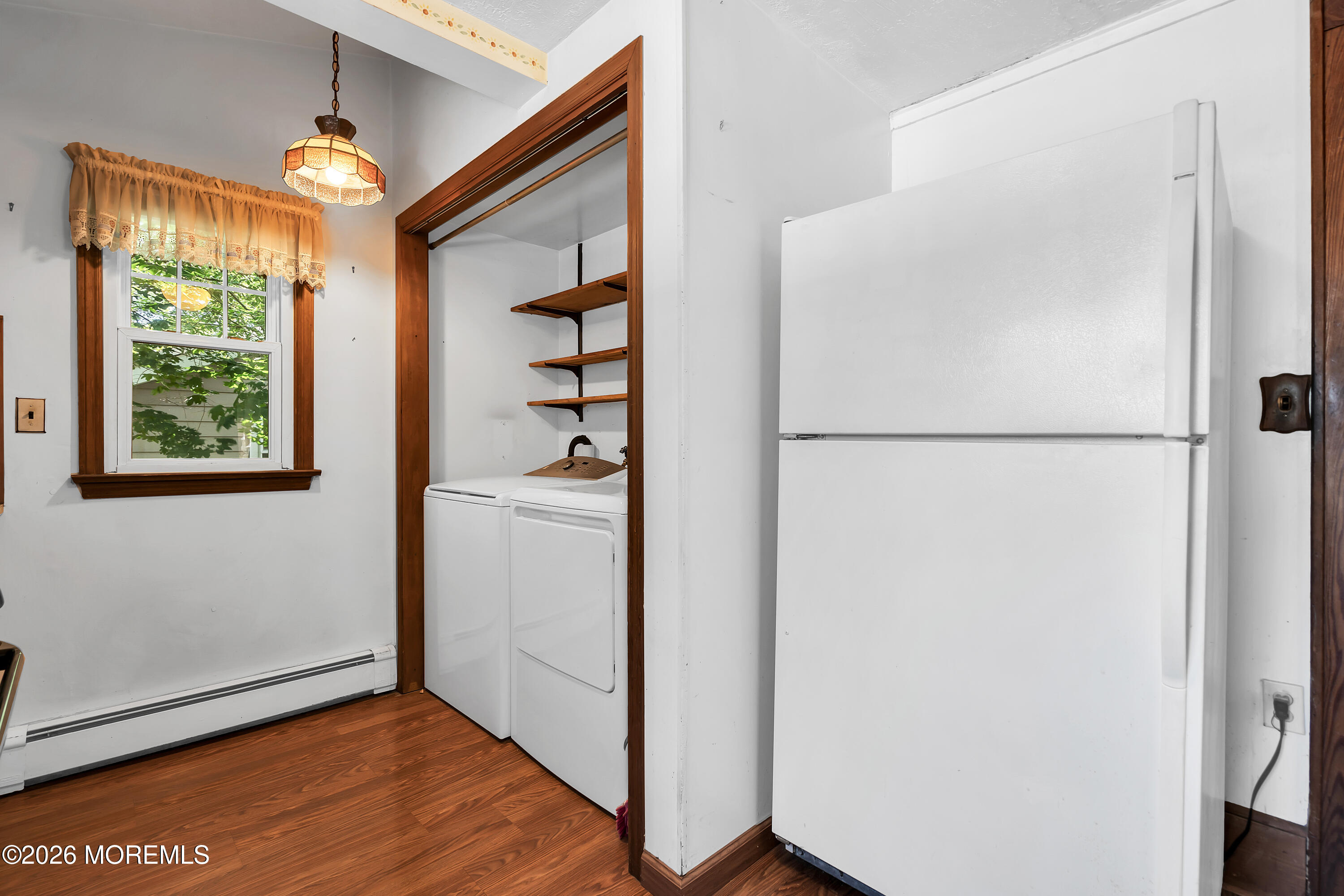 906 Lincoln Avenue Pine Beach NJ 08741