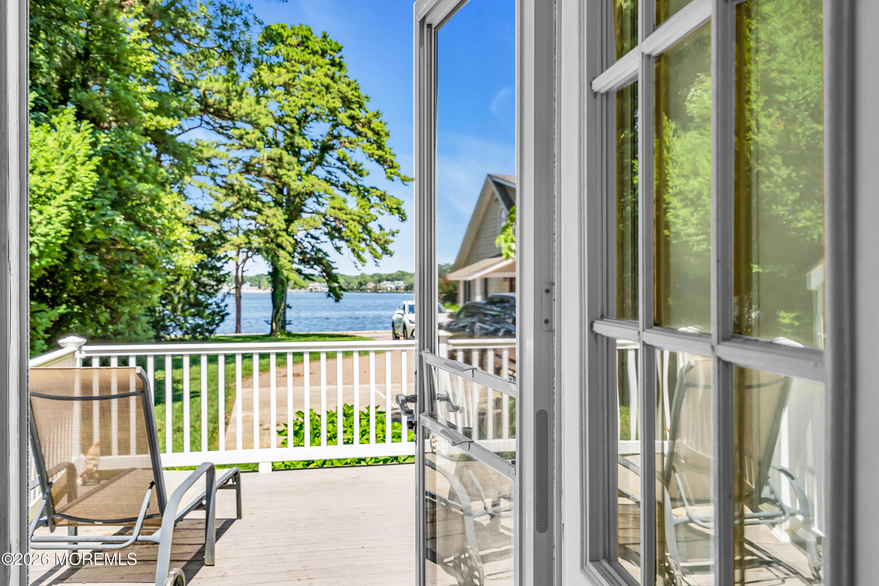 906 Lincoln Avenue Pine Beach NJ 08741