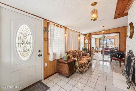 927 Beach Haven West Boulevard Manahawkin NJ 08050