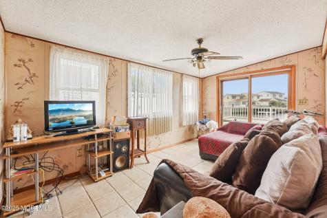 927 Beach Haven West Boulevard Manahawkin NJ 08050