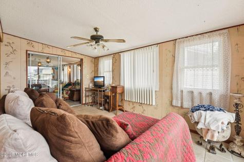 927 Beach Haven West Boulevard Manahawkin NJ 08050