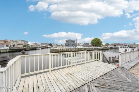 927 Beach Haven West Boulevard Manahawkin NJ 08050