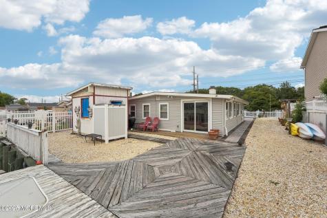927 Beach Haven West Boulevard Manahawkin NJ 08050