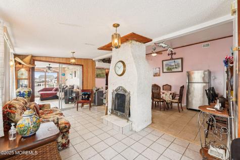927 Beach Haven West Boulevard Manahawkin NJ 08050