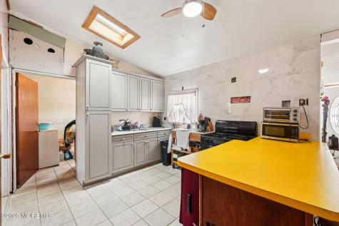 927 Beach Haven West Boulevard Manahawkin NJ 08050
