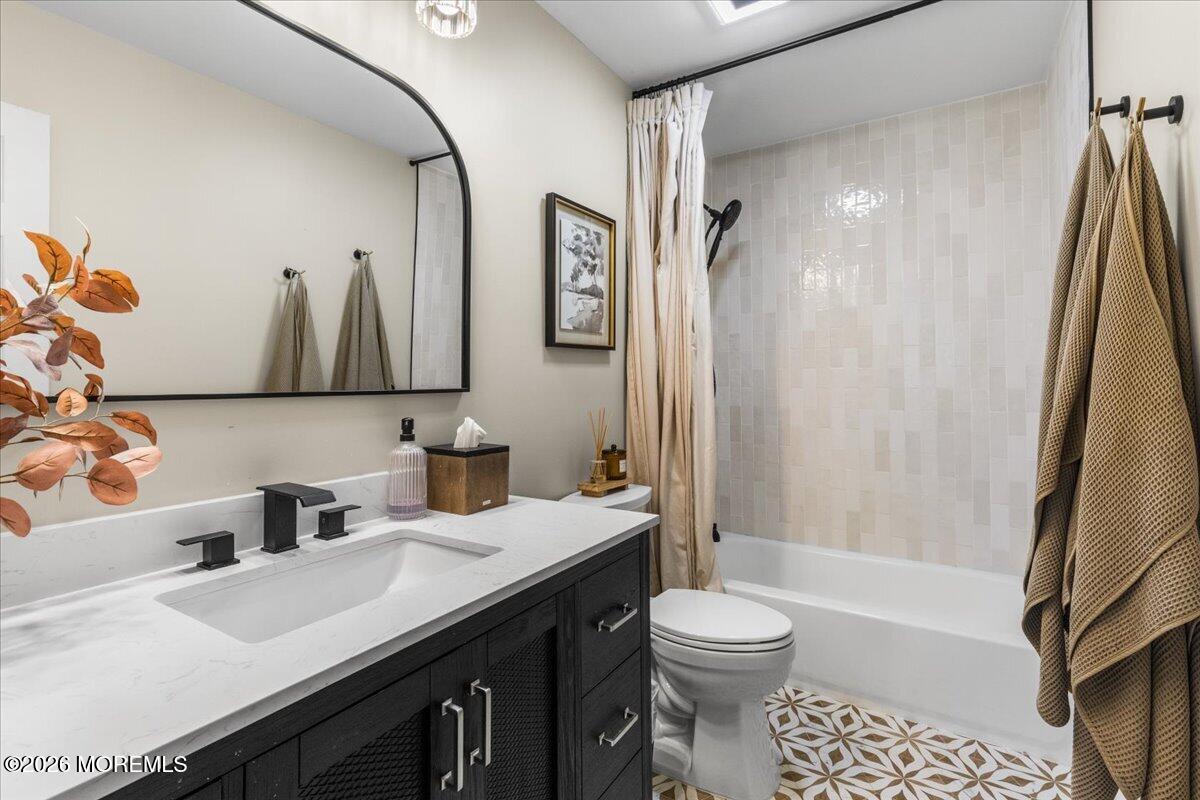 200 Princeton Court Toms River NJ 08753
