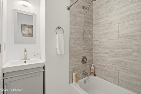 111 Oak Ridge Parkway Toms River NJ 08755
