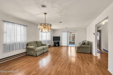 18 Lenape Drive Whiting NJ 08759