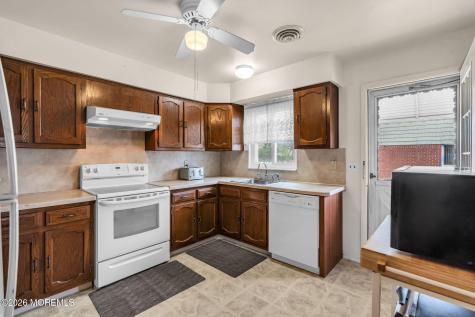 18 Lenape Drive Whiting NJ 08759