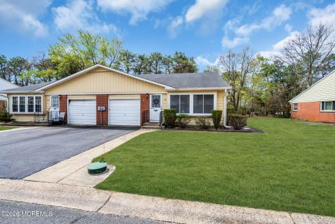 18 Lenape Drive Whiting NJ 08759