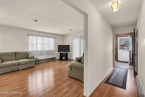 18 Lenape Drive Whiting NJ 08759