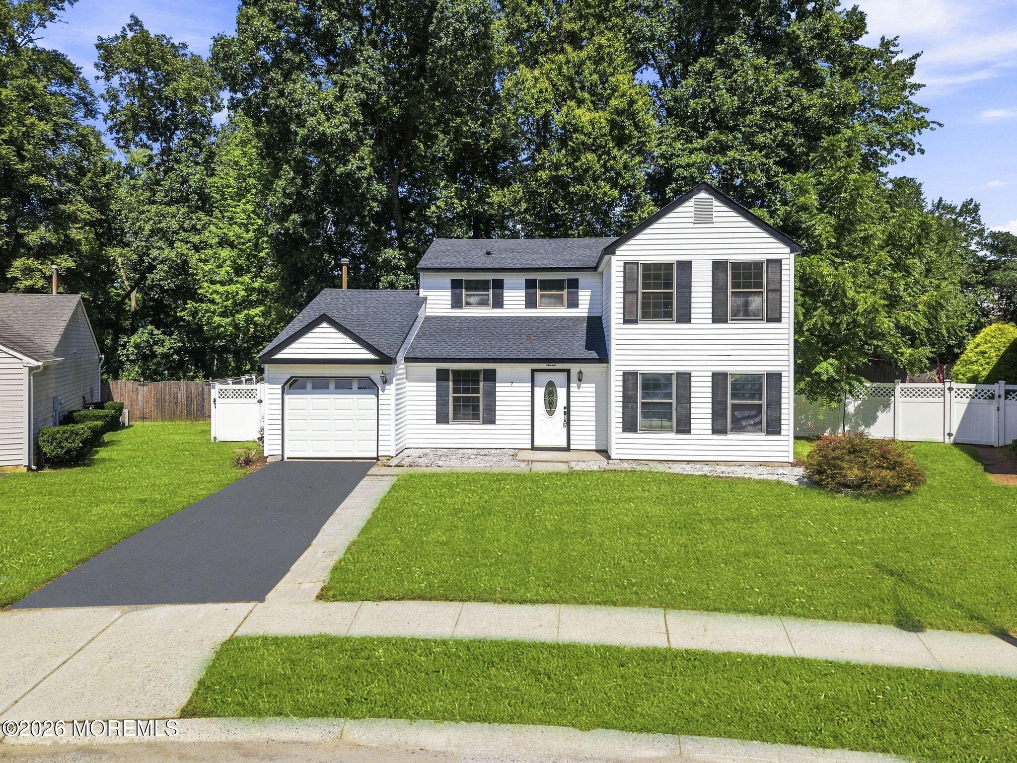 7 Mystic Cove Freehold NJ 07728