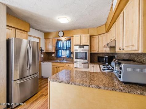 98 Moonachie Road Moonachie NJ 07074