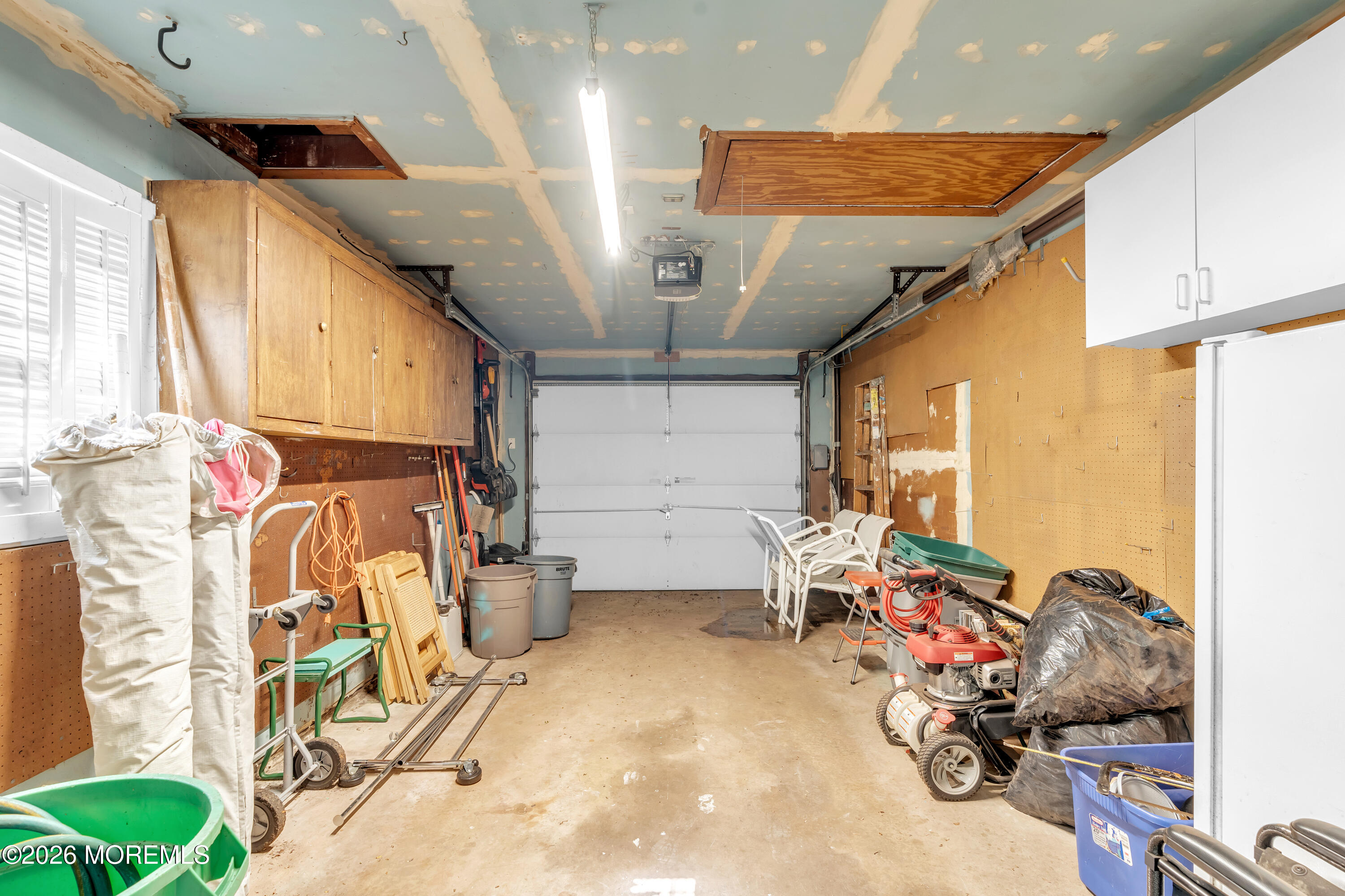 8 Avalon Lane Aberdeen NJ 07747