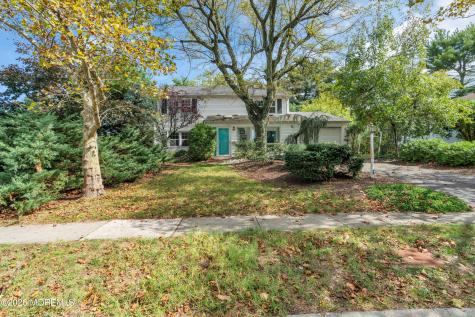 8 Avalon Lane Aberdeen NJ 07747