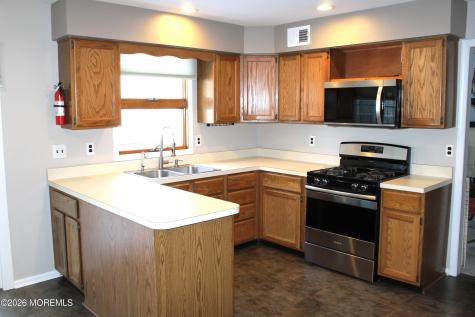435 Frank Applegate Road Jackson NJ 08527