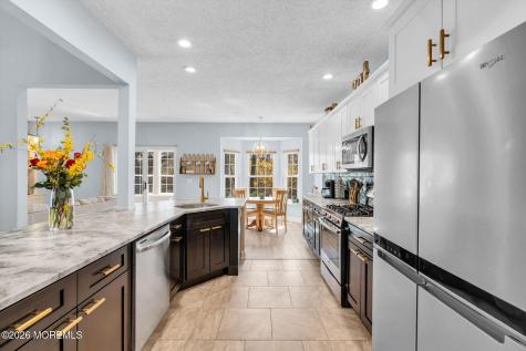 124 Sylvan Lake Boulevard Bayville NJ 08721