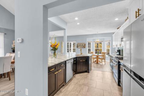 124 Sylvan Lake Boulevard Bayville NJ 08721