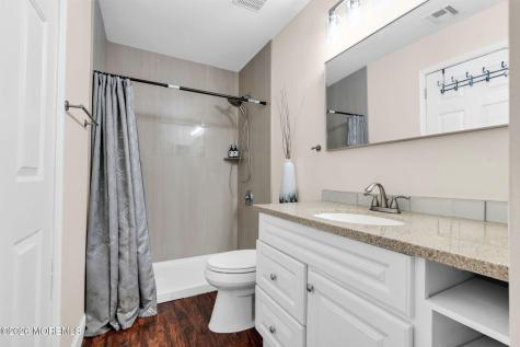 124 Sylvan Lake Boulevard Bayville NJ 08721