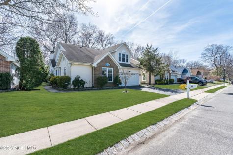 124 Sylvan Lake Boulevard Bayville NJ 08721