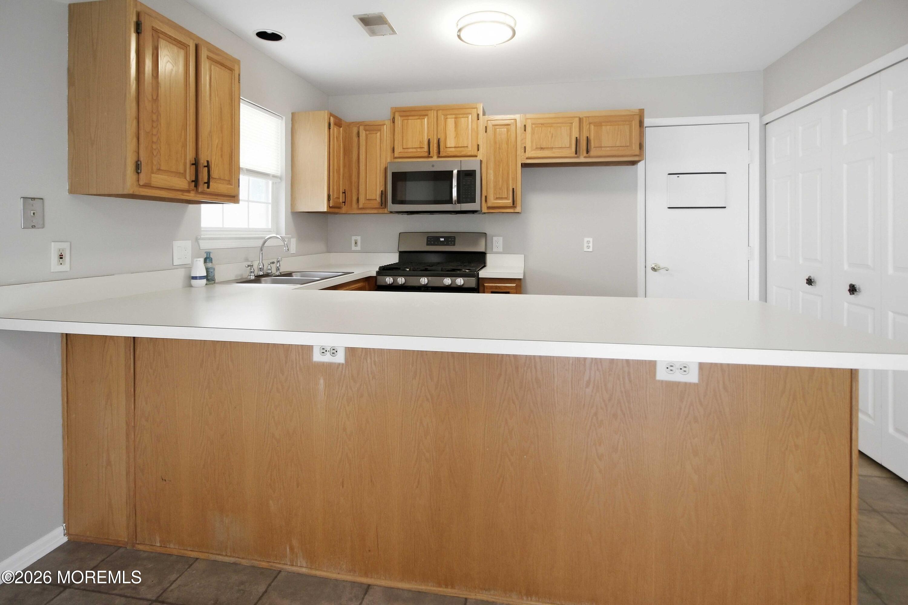 110 Morning Glory Lane Whiting NJ 08759