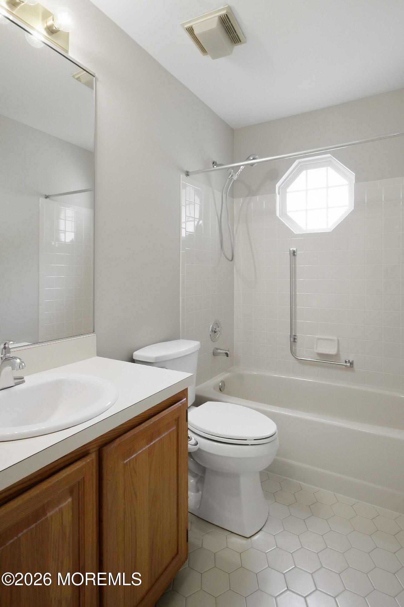 110 Morning Glory Lane Whiting NJ 08759