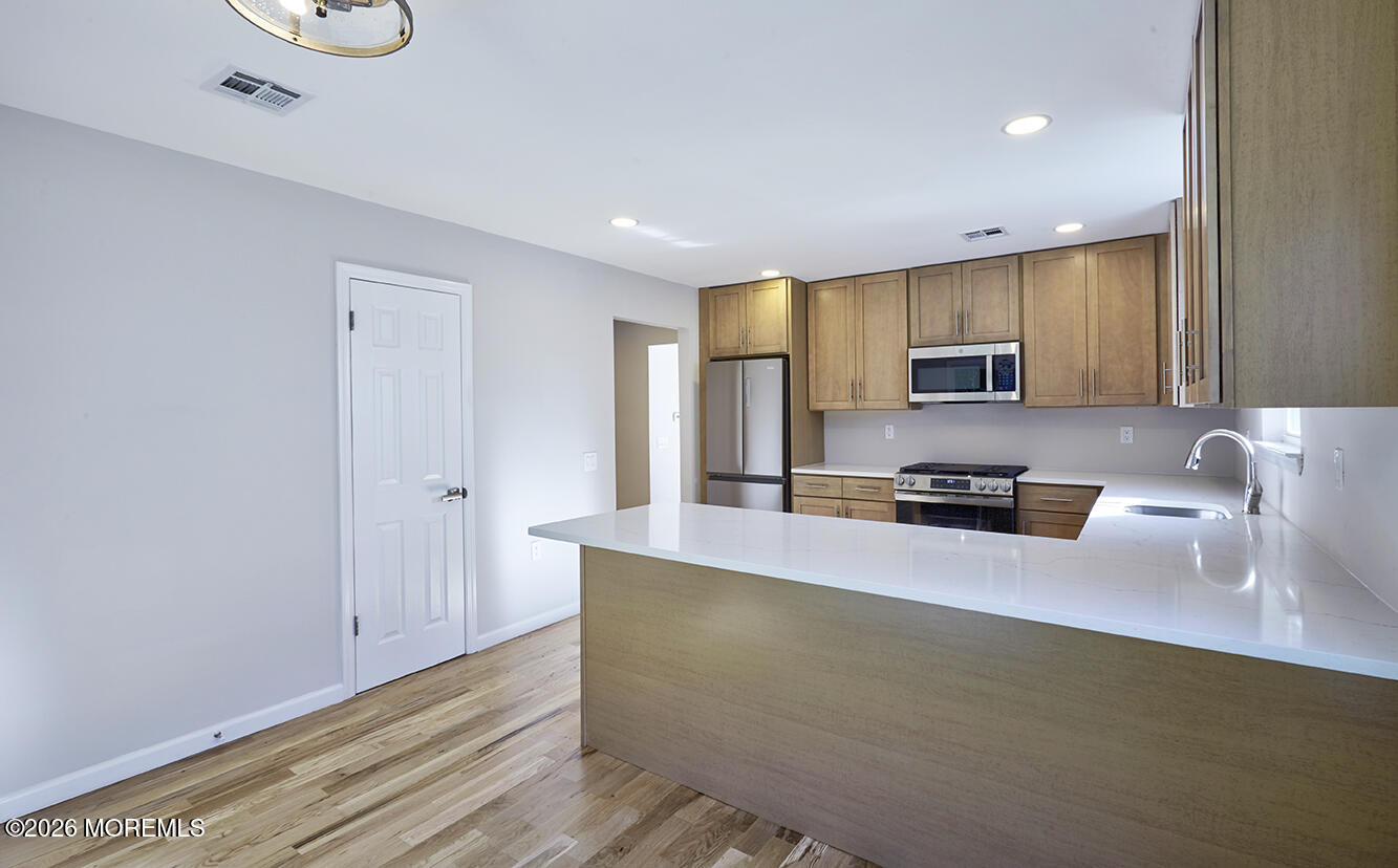 17 Trent Drive Toms River NJ 08757