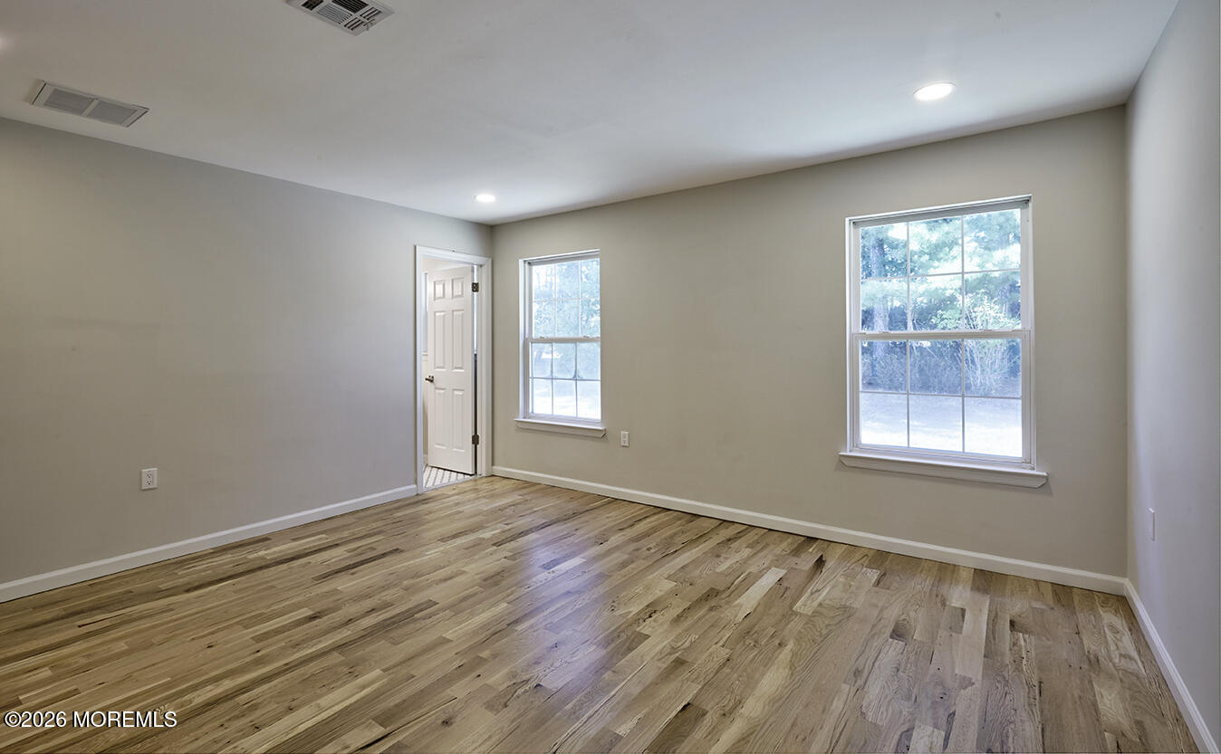 17 Trent Drive Toms River NJ 08757