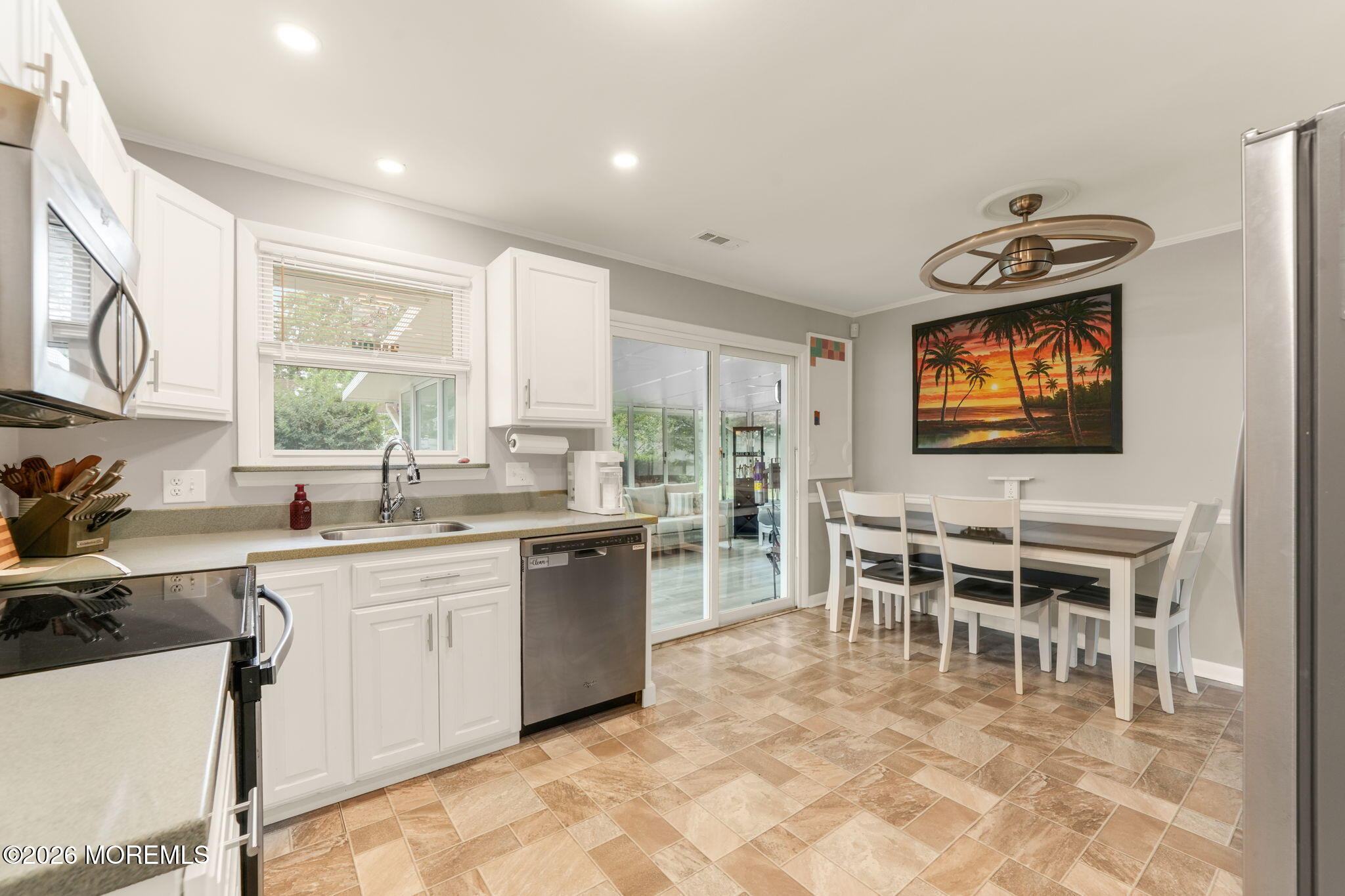 417 Leeward Avenue Beachwood NJ 08722