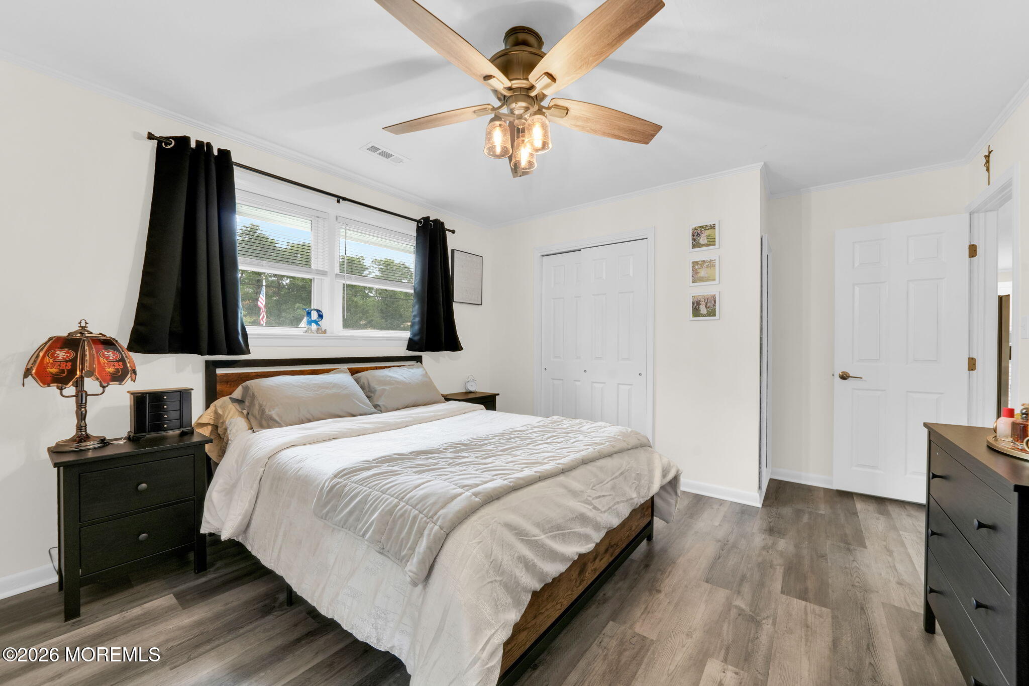 417 Leeward Avenue Beachwood NJ 08722