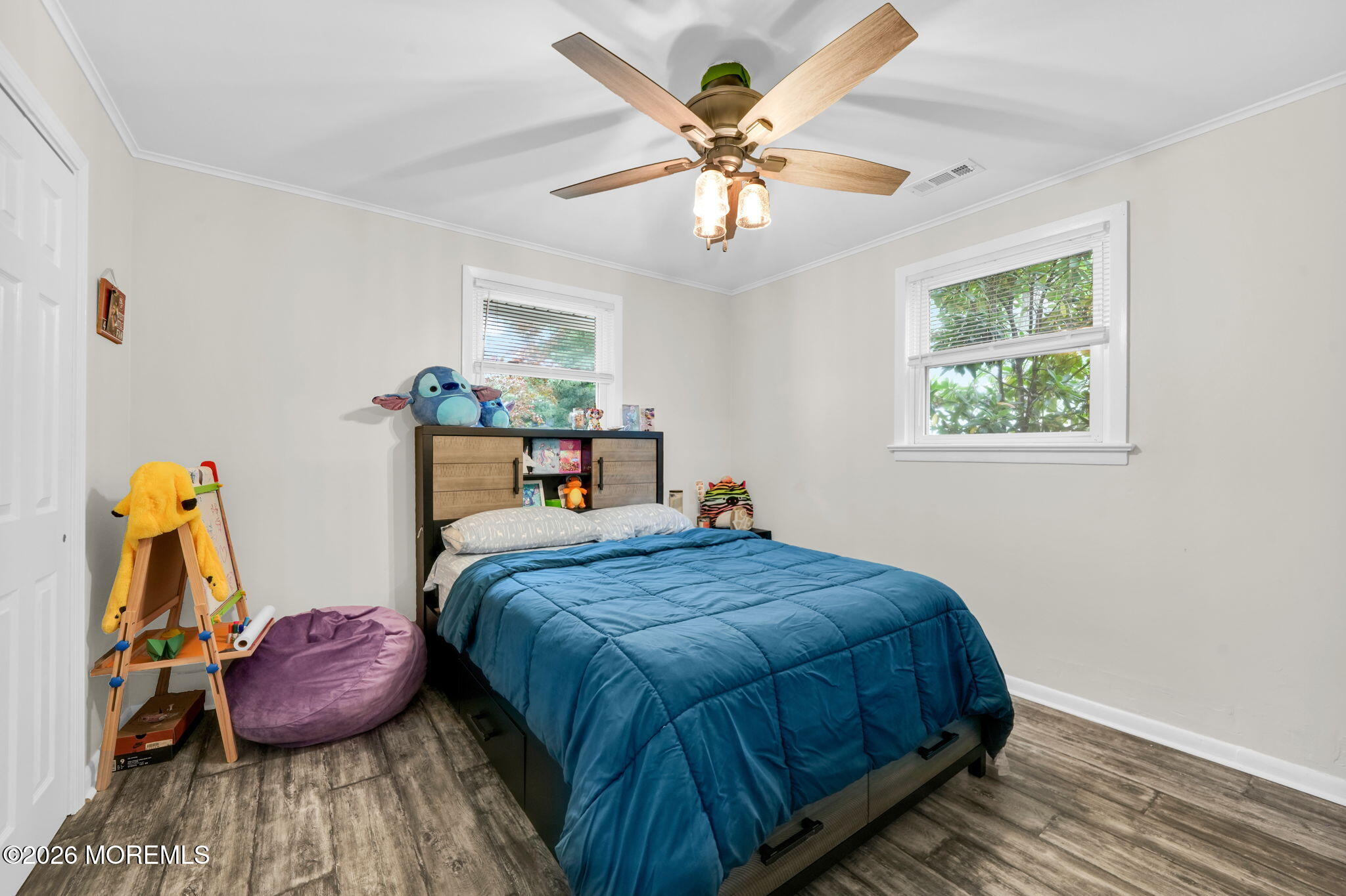 417 Leeward Avenue Beachwood NJ 08722