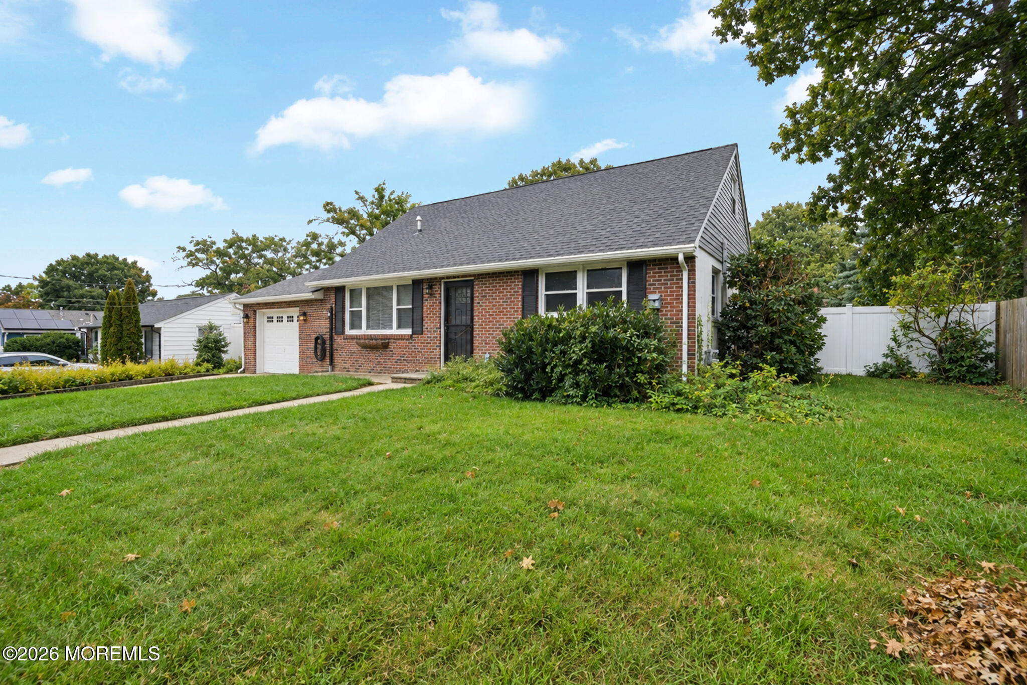 417 Leeward Avenue Beachwood NJ 08722