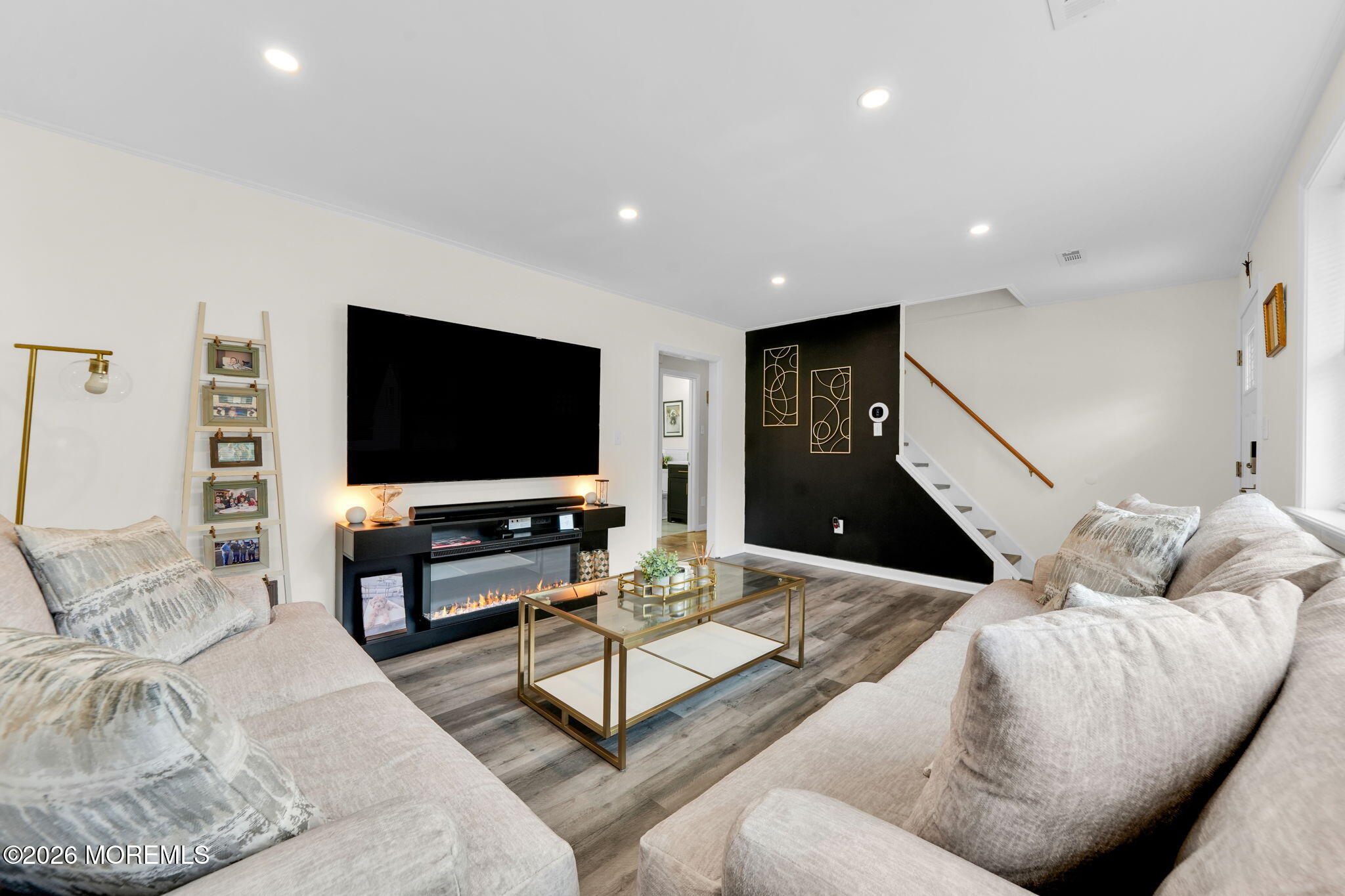 417 Leeward Avenue Beachwood NJ 08722
