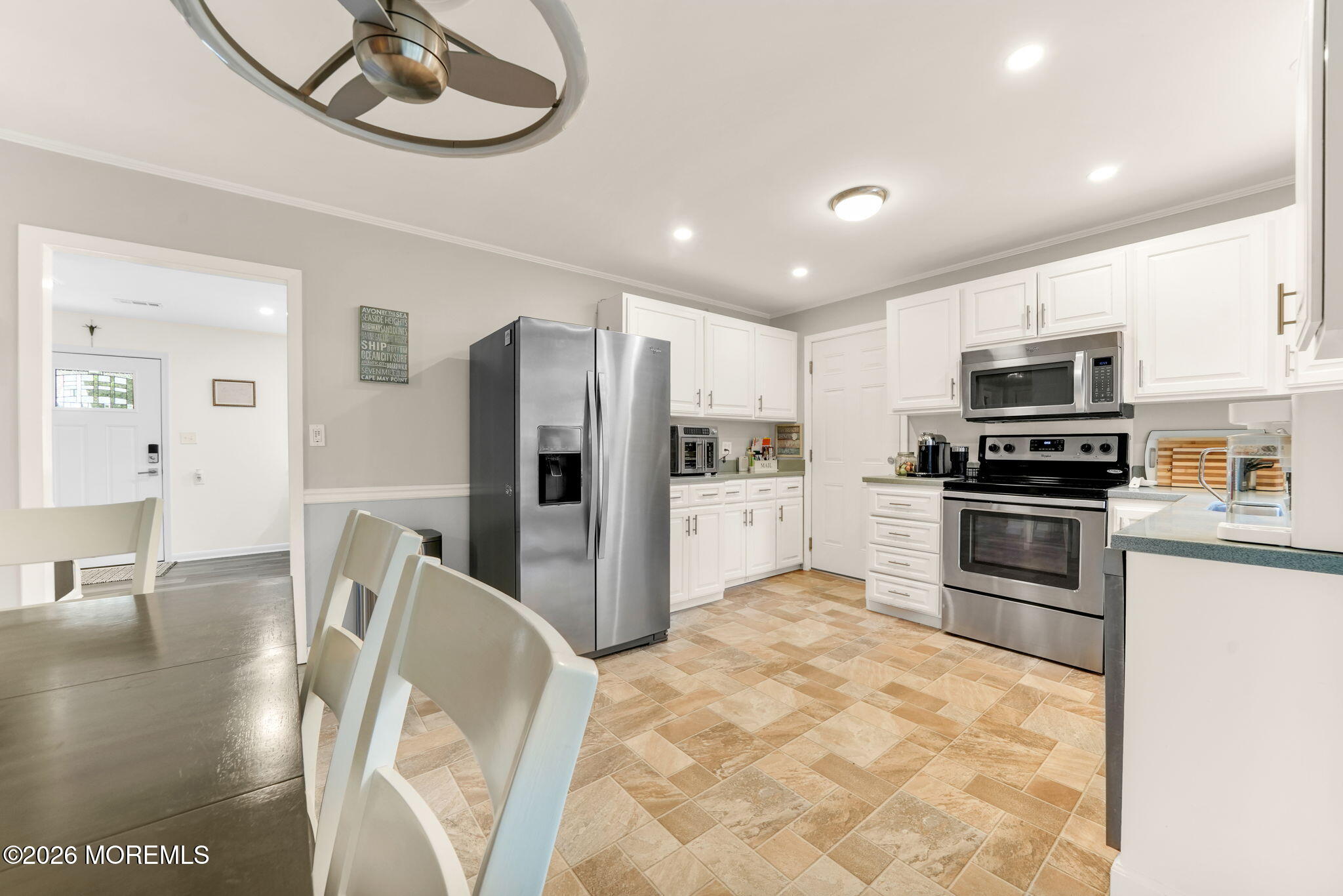 417 Leeward Avenue Beachwood NJ 08722