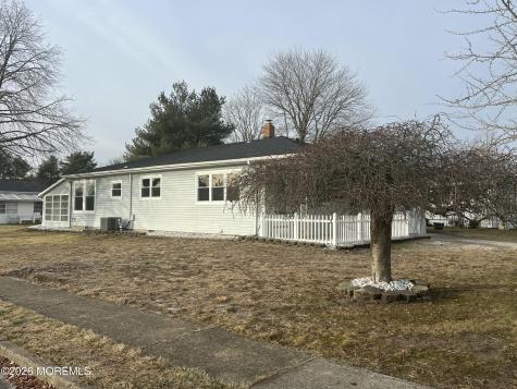 2 Van Gogh Street Toms River NJ 08757