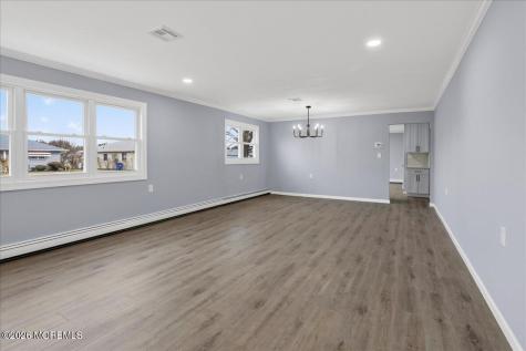 2 Van Gogh Street Toms River NJ 08757