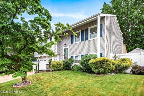16 10th Avenue Monroe NJ 08831
