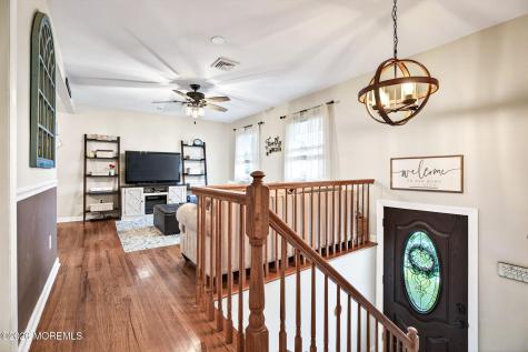 16 10th Avenue Monroe NJ 08831